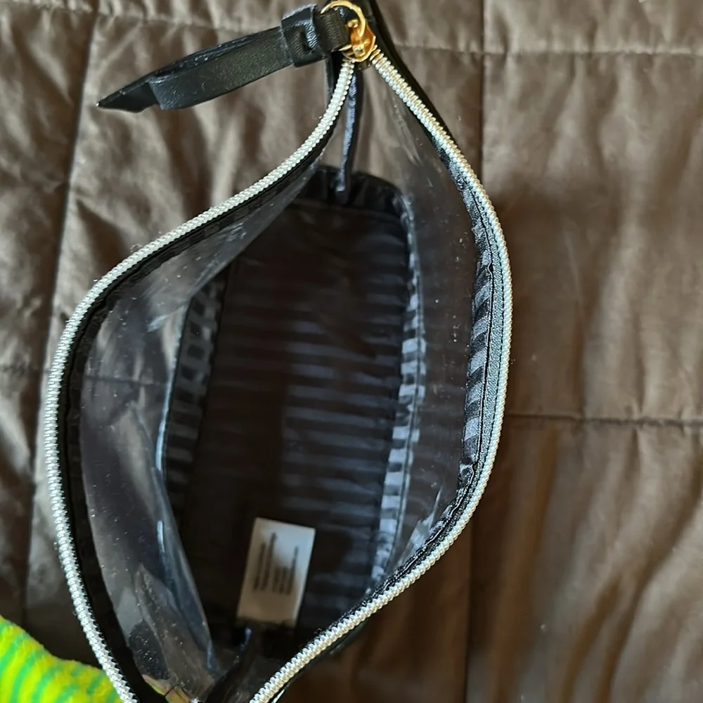 Victoria’s Secret Clear Cometic Makeup Bag